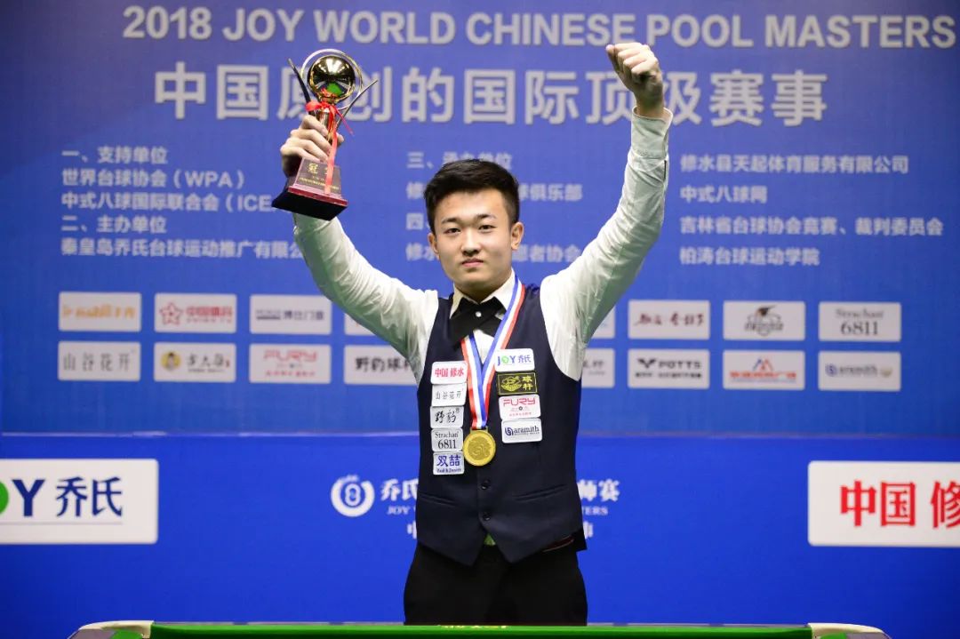 突破杀入篮 突破杀入篮