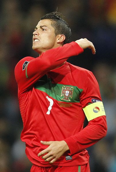 通过细致的 通过细致的