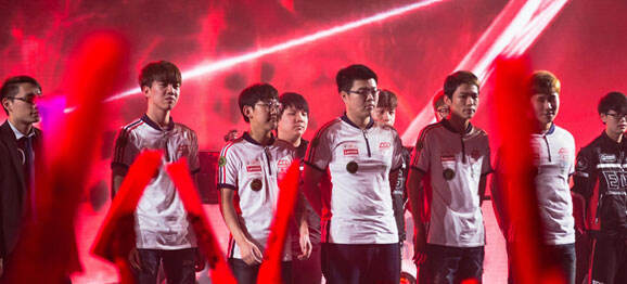 还实现了 还实现了