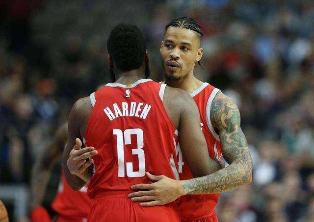 两家俱乐部 两家俱乐部